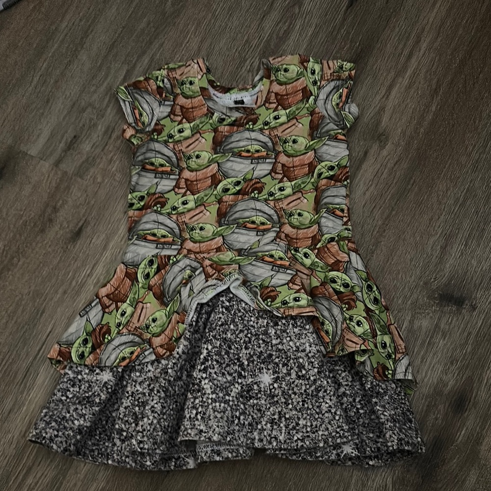 Baby Yoda grogu dress